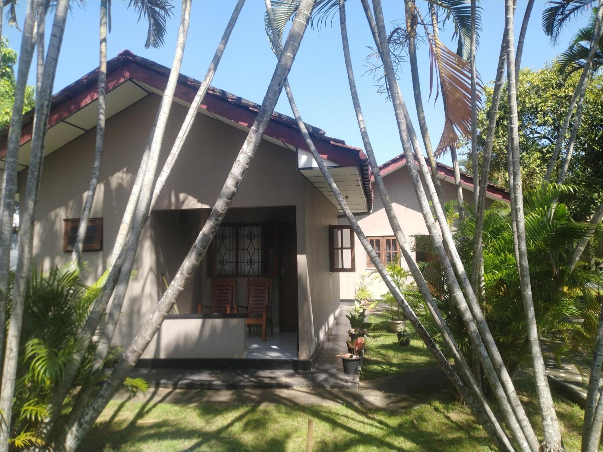Blue Bell Hotel Negombo Exterior foto